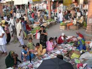 ตลาดอินเดีย ค้าขายแดนภารตะบนความต่างของสองตลาดในหนึ่งเดียว