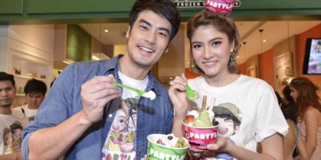 ร้านไอศกรีม บอย-มาร์กี้ ธุรกิจดาราคู่จิ้น “โฟรเซนโยเกิร์ต แบรนด์ ปาร์ตี้แลนด์ เจ้าแรกในไทย