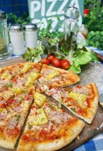อาหารขายดี “Pizza Pazza” แป้งกรอบบาง เอาใจคออาหารอิตาเลี่ยน