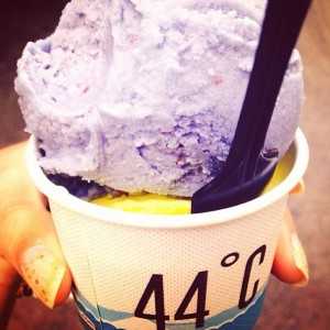ไอศกรีมเจลาโต้ องศาเดือด สนุกกับสีสันการกิน ท้าทายด้วยรสแปลก “Gelato 44 C” 