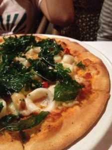 ธุรกิจดารา ขายพิซซ่าสไตล์อิตาเลี่ยน “Pizza Pizza by yanee”
