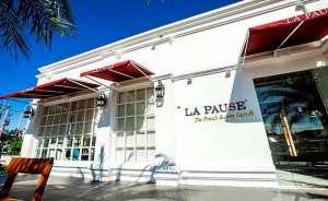 ร้านขนมเค้ก วินเทจสไตล์เมืองผู้ดี “La pause” คาเฟ่เบเกอรี่สุดชิค