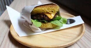 แฟรนไชส์ LAB ramen burger ความลงตัวของสองวัฒนธรรม