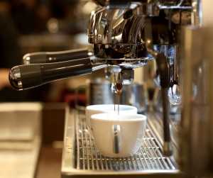 เครื่องชงกาแฟ “หยวนหยาง” จำหน่ายเครื่องจักรคุณภาพ รองรับธุรกิจกาแฟที่เติบโตต่อเนื่อง