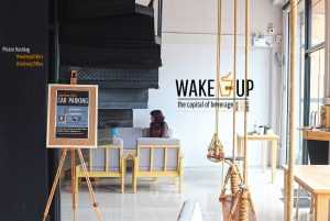 ร้านกาแฟ 24 ชั่วโมง “Wake Up” เสิร์ฟกาแฟ เบเกอรี่และขนมหวาน ร้านโปรดของคนนอนดึก